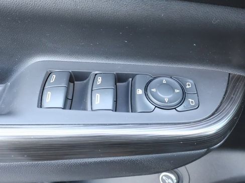 Used 2019 GMC Acadia SLT image 10