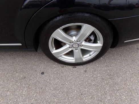 Used 2011 Mercedes-Benz S 550 4MATIC image 36