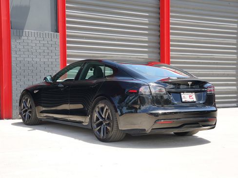 Used 2022 Tesla Model S AWD/4WD image 12