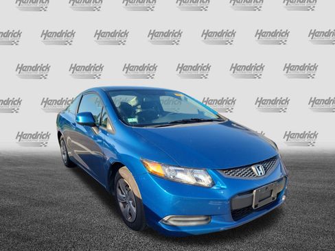 Used 2013 Honda Civic LX image 2