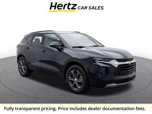 Used 2025 Chevrolet Blazer LT FWD image 1