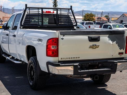 Used 2008 Chevrolet Silverado 2500 LT w/ 2LT Convenience Package AWD/4WD image 6