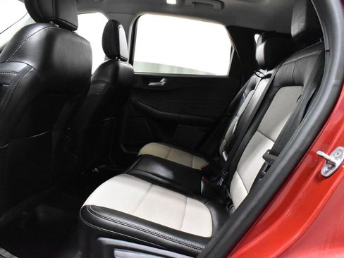 Used 2021 Ford Escape Titanium w/ Titanium Elite Package image 5