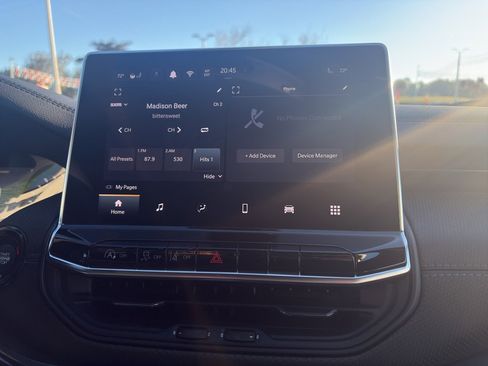 New 2026 Jeep Compass Latitude image 10