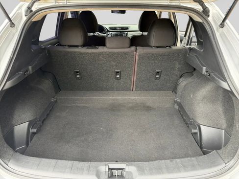 Used 2021 Nissan Rogue Sport S FWD image 29