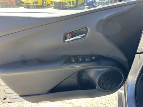 Used 2018 Toyota Prius Four image 26
