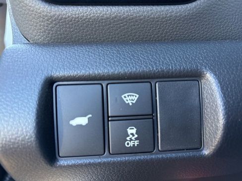 Used 2025 Honda Pilot TrailSport image 26