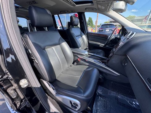 Used 2009 Mercedes-Benz GL 550 4MATIC image 30