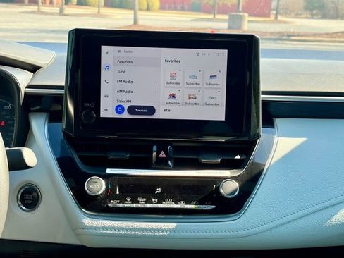 Used 2024 Toyota Corolla SE image 23