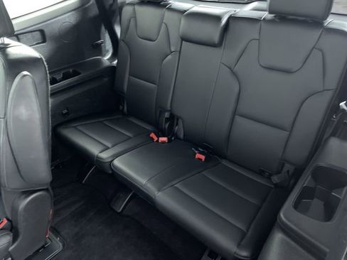 Used 2023 Kia Telluride EX X-Line image 36