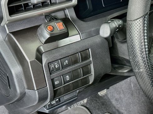 Used 2025 Toyota Tacoma SR5 RWD image 17