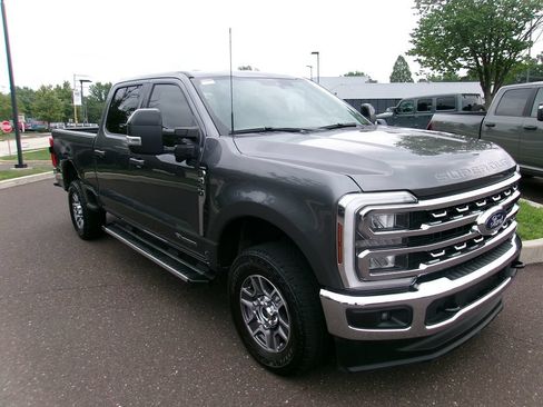 Used 2026 Ford F250 Lariat AWD/4WD image 2