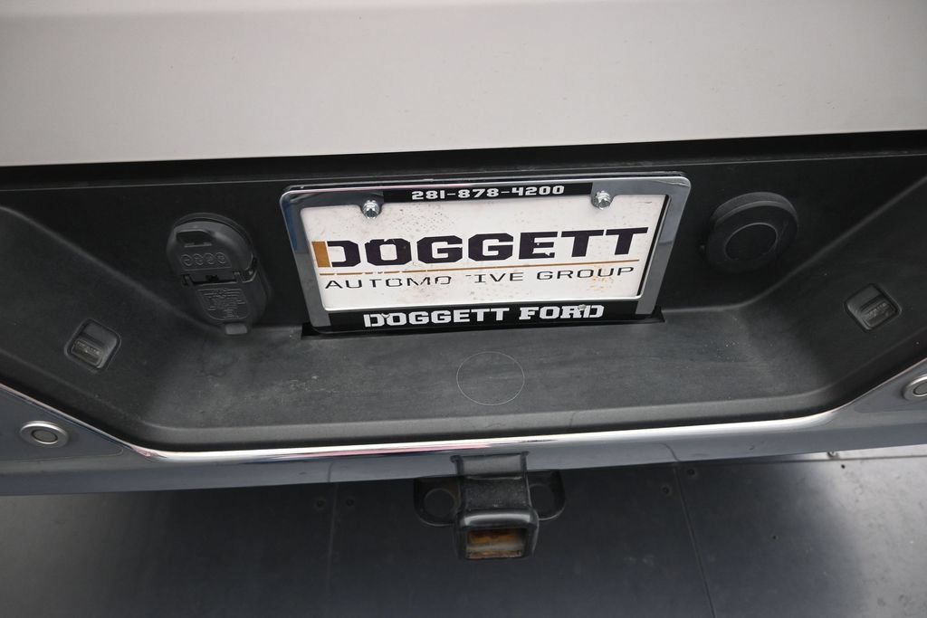 Used 2021 GMC Sierra 1500 SLT RWD image 2