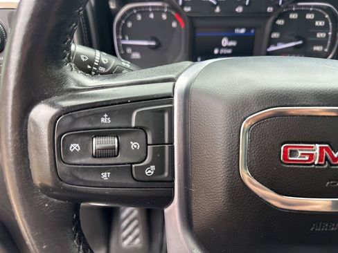 Certified 2022 GMC Sierra 1500 Elevation w/ Preferred Package AWD/4WD image 11