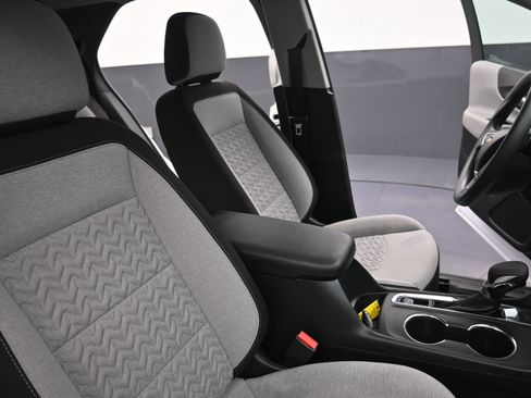 Used 2024 Chevrolet Equinox LS w/ Driver Confidence II Package image 35