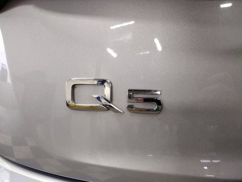 Used 2022 Audi Q5 2.0T Premium image 15