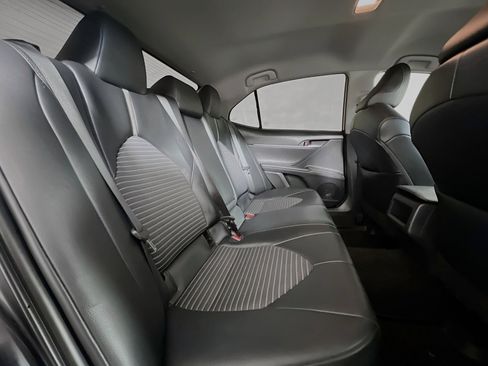 Certified 2021 Toyota Camry SE AWD/4WD image 21