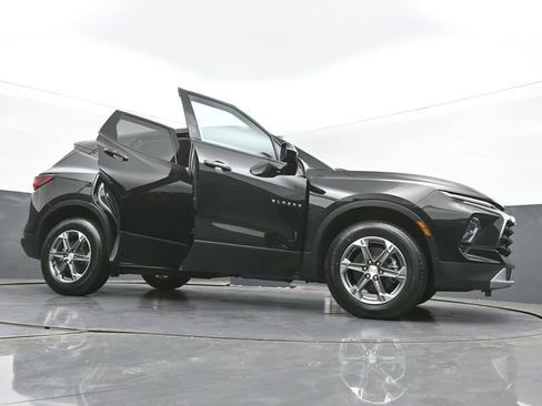 Used 2023 Chevrolet Blazer LT FWD image 49