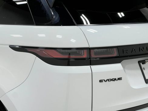 Used 2022 Land Rover Range Rover Evoque R-Dynamic SE AWD/4WD image 31