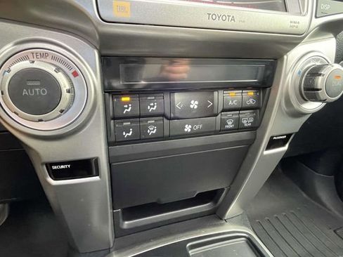 Used 2013 Toyota 4Runner Limited RWD image 22
