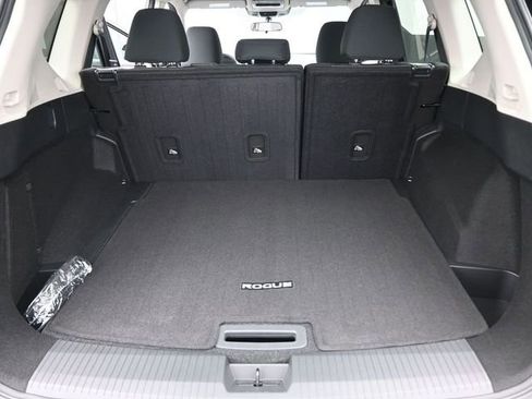 New 2026 Nissan Rogue SV w/ Cold Weather Package image 10