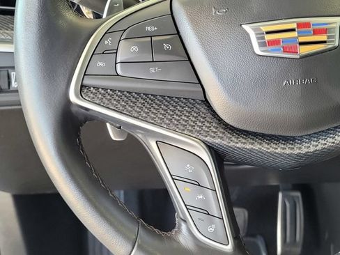 Used 2024 Cadillac XT5 Sportv w/ Technology Package AWD/4WD image 24