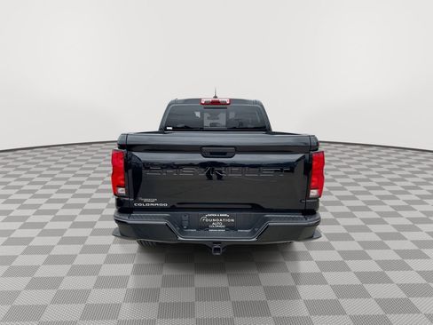 Certified 2024 Chevrolet Colorado Z71 w/ Advanced Trailering Package AWD/4WD image 9