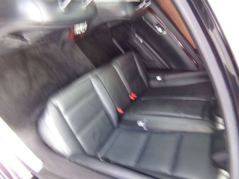Used 2013 Mercedes-Benz S 550 4MATIC image 17