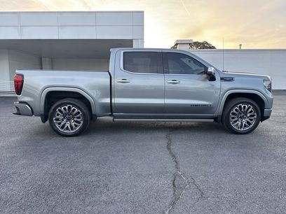 Used 2026 GMC Sierra 1500 Denali Ultimate w/ LPO, Black Badging Package