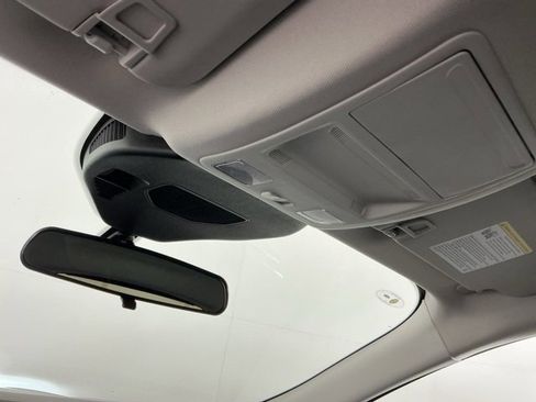 Used 2025 Ford Escape Active w/ Active Premium Tech Pack image 21