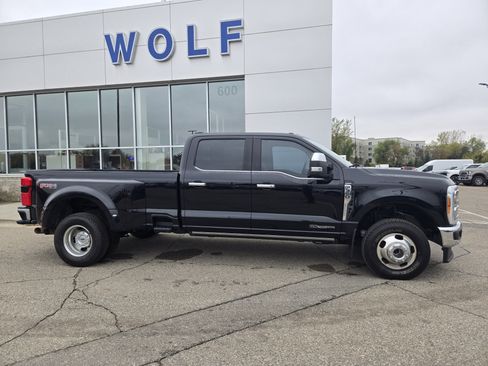 Used 2023 Ford F350 Lariat w/ Lariat Ultimate Package image 5
