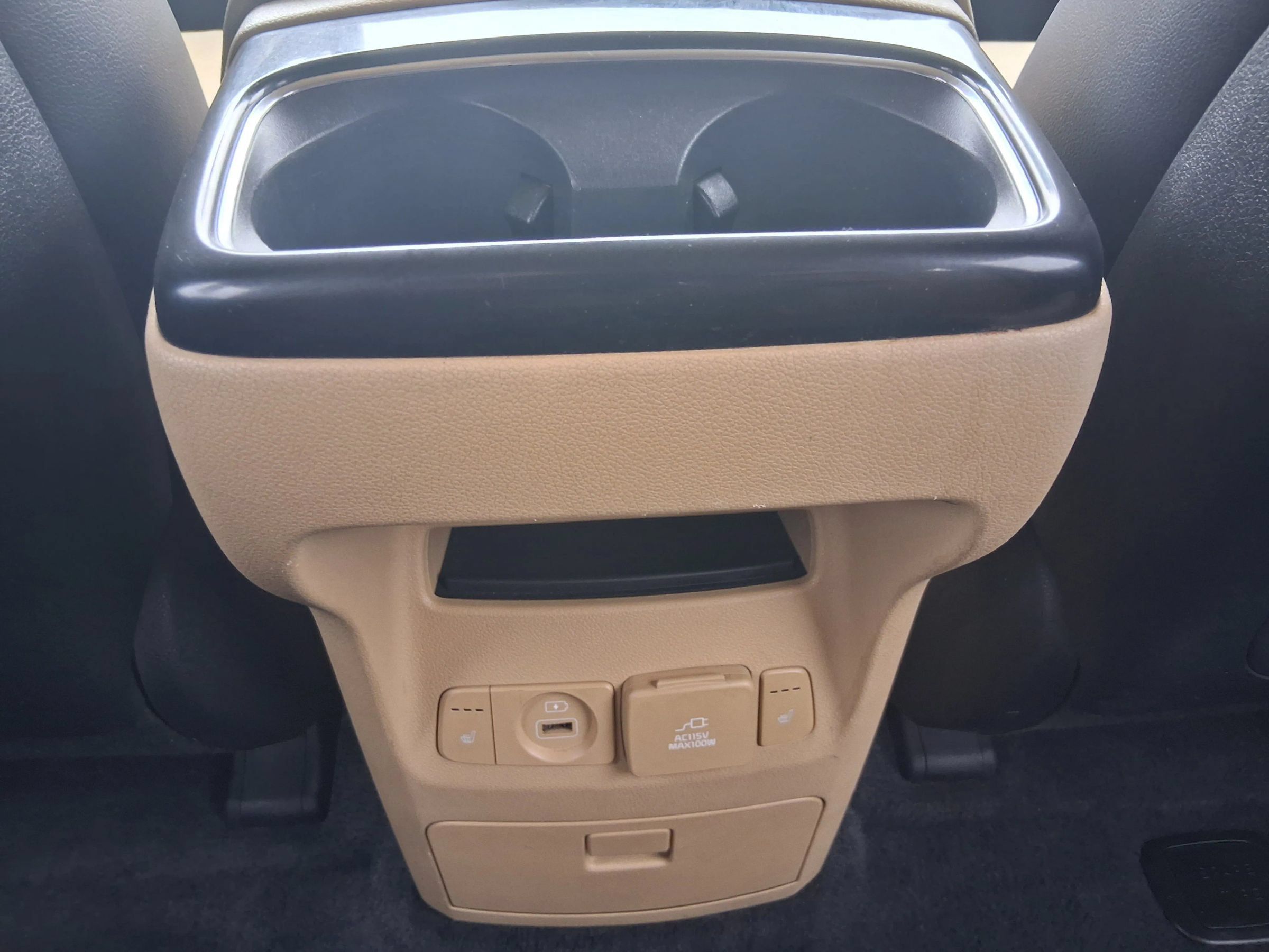 Used 2016 Kia Sedona SX FWD image 17