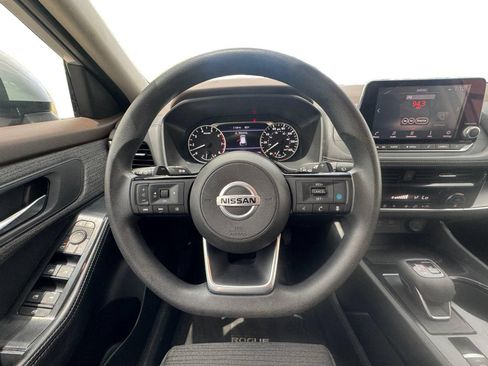 Used 2021 Nissan Rogue SV FWD image 13
