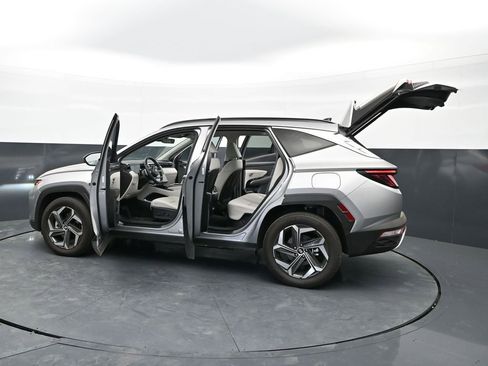 Used 2023 Hyundai Tucson Limited AWD/4WD image 44