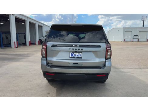 Used 2024 Chevrolet Tahoe Z71 w/ Luxury Package AWD/4WD image 7