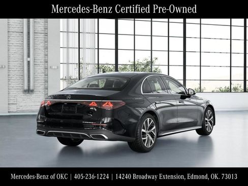 Used 2025 Mercedes-Benz E 350 Sedan image 23