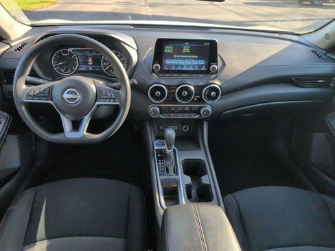 Used 2024 Nissan Sentra SV image 29