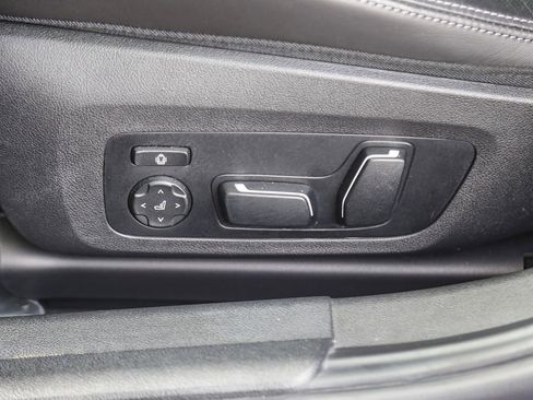 Used 2024 BMW M3 Competition AWD/4WD image 19