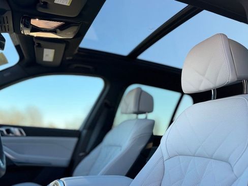 New 2026 BMW X5 xDrive50e w/ M Sport Package image 15