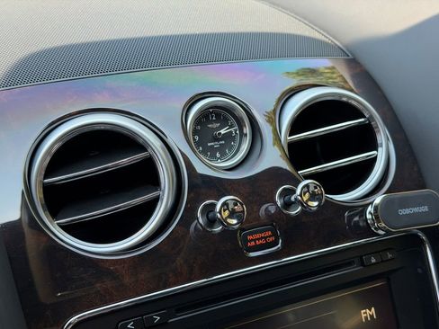 Used 2018 Bentley Flying Spur S V8 image 21