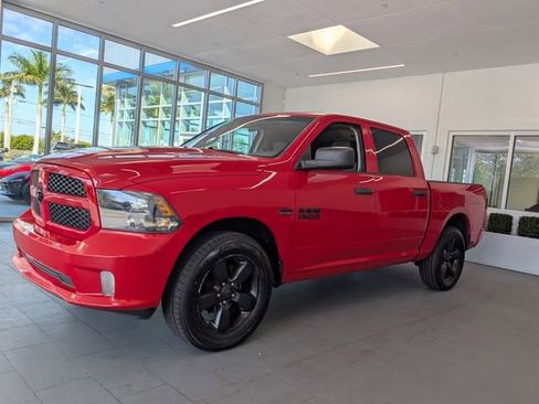 Used 2018 RAM 1500 Express w/ Express Value Package image 3