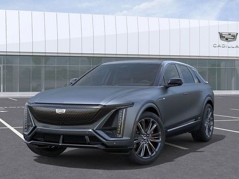 New 2026 Cadillac Lyriq V image 6