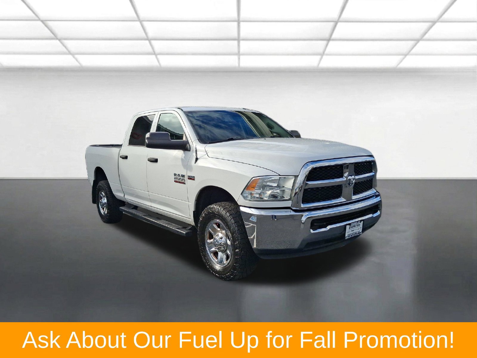 Used 2014 RAM 2500 Tradesman w/ Chrome Appearance Group AWD/4WD image 1
