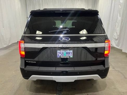 Used 2019 Ford Expedition Platinum AWD/4WD image 5
