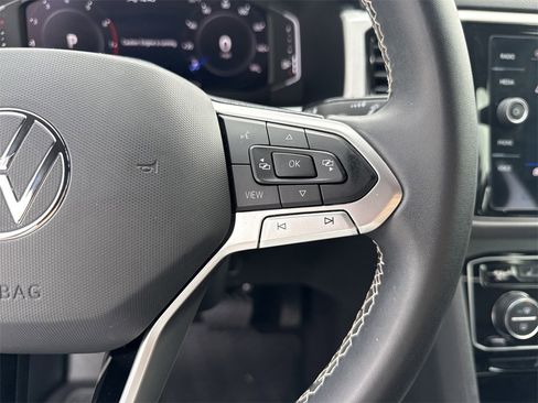 Used 2023 Volkswagen Atlas Cross Sport SE image 24