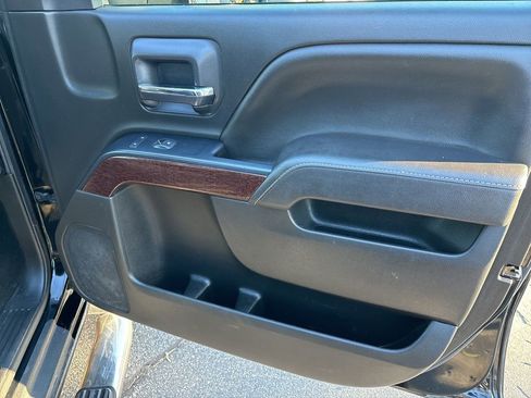 Used 2017 GMC Sierra 2500 SLE image 17