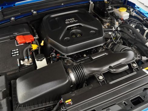 Certified 2021 Jeep Wrangler Unlimited Sport image 50