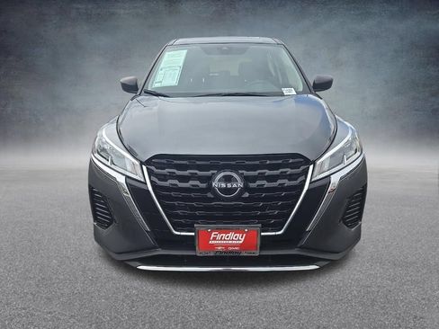 Used 2023 Nissan Kicks S FWD image 9