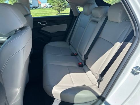 Used 2024 Honda Civic EX-L image 13