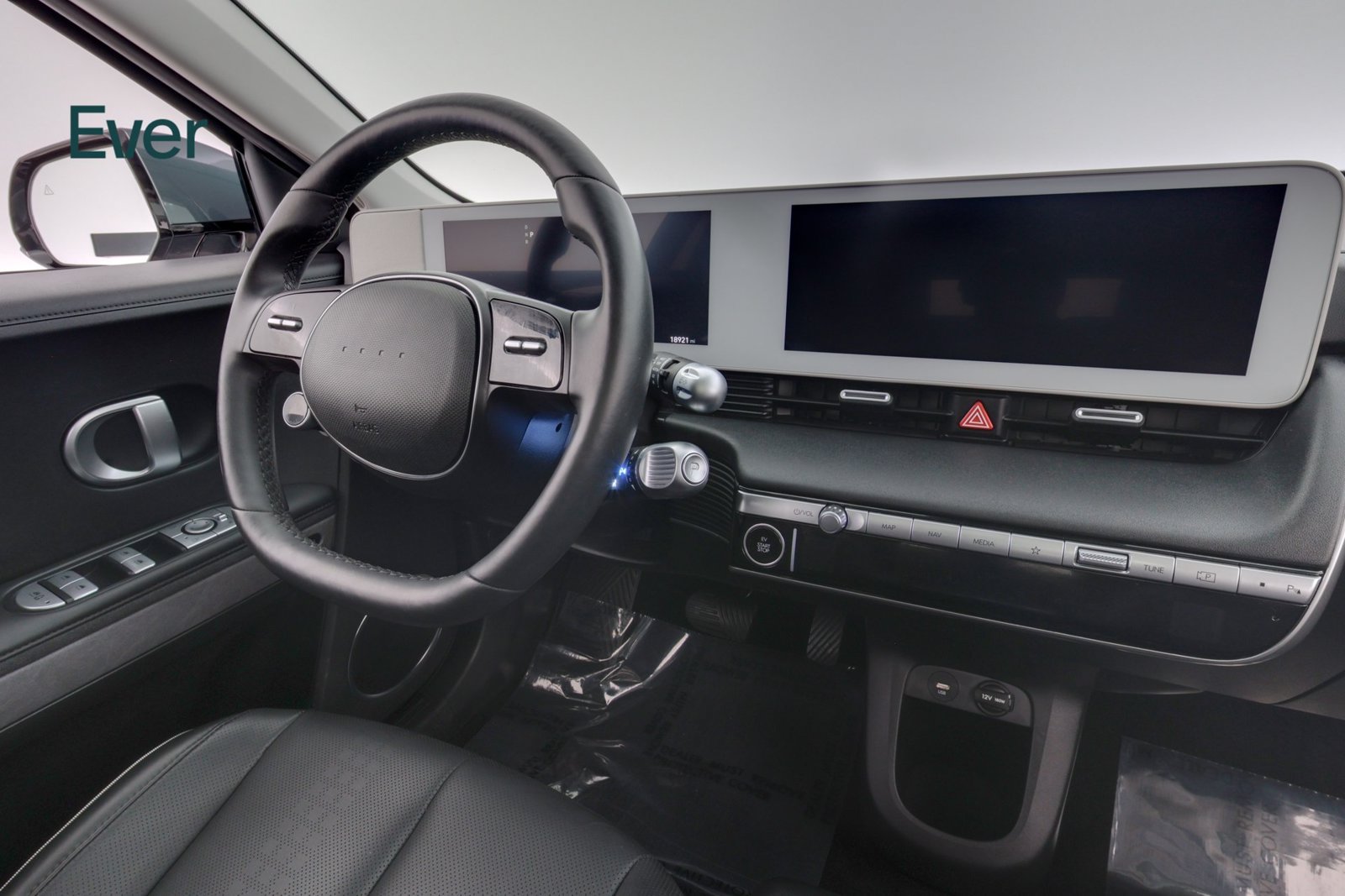 Used 2024 Hyundai Ioniq 5 Limited RWD image 25